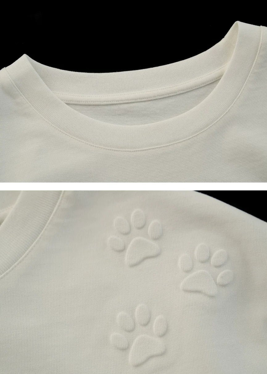 Playful Cat Graphic Crop T-Shirt