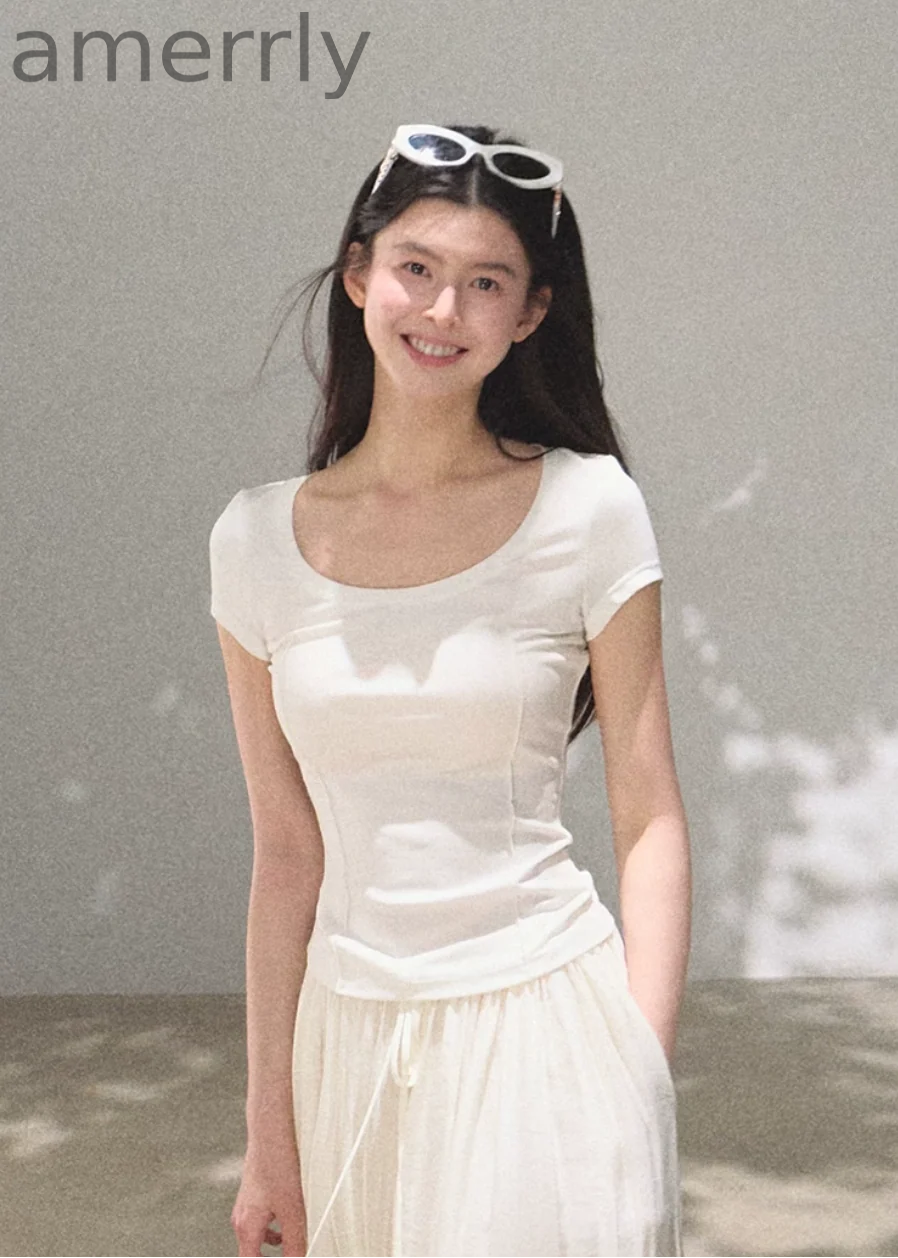 Bright Line U-Neck Tee