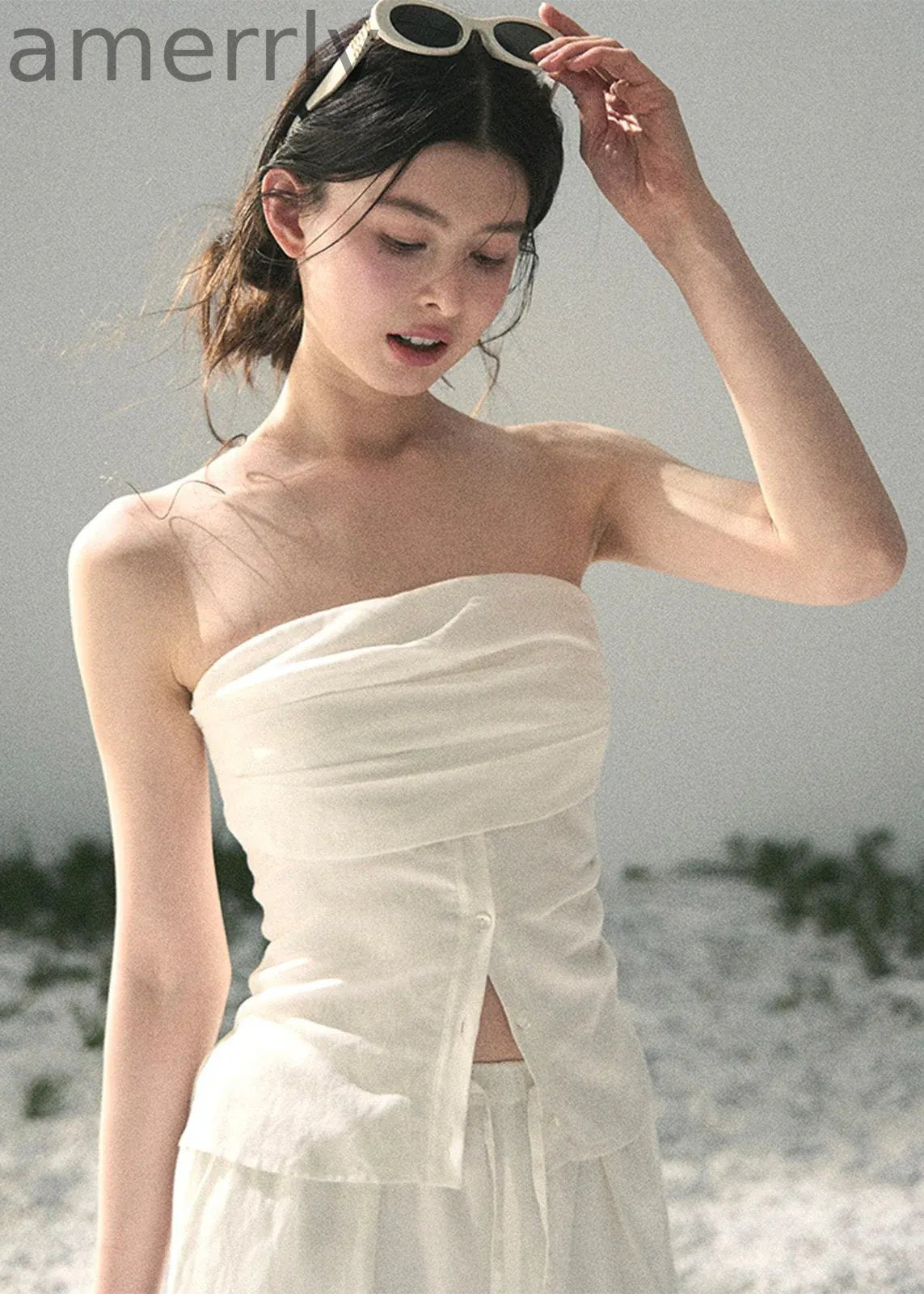 Breath Falls on Shoulders Two-Piece Set