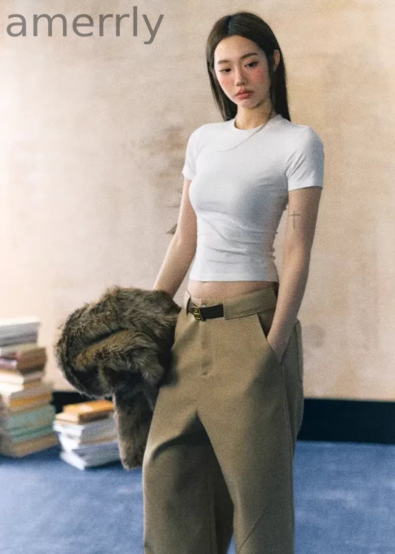 Pure Line Slim Tee