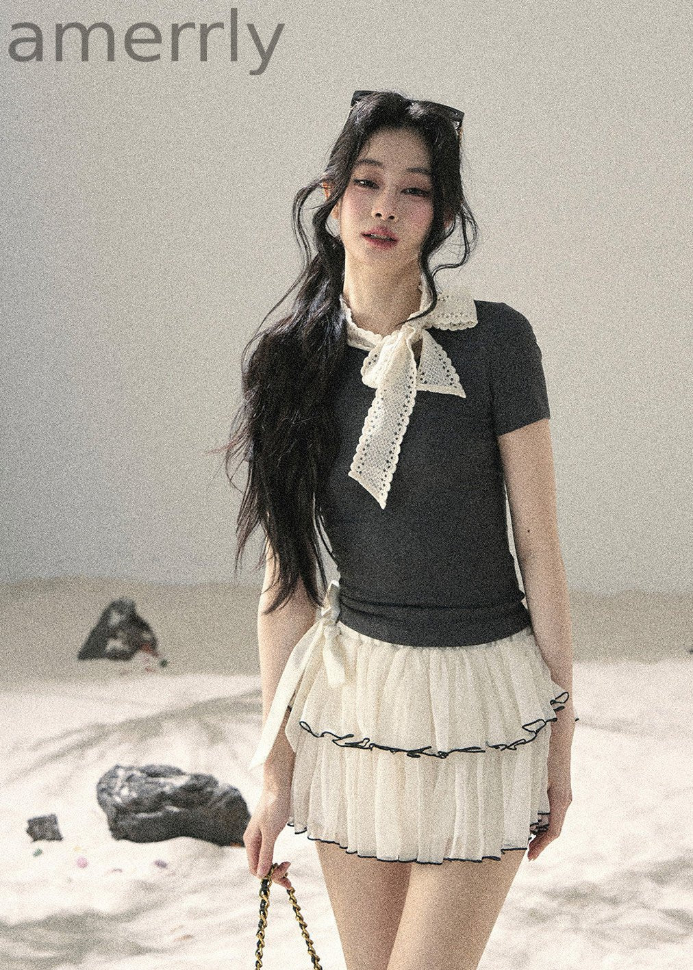 Gray Shadow Lace Bow Fitted T-Shirt