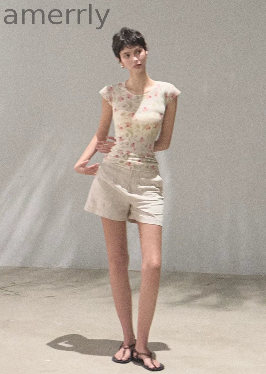Soft Floral Linen Short Sleeve Top