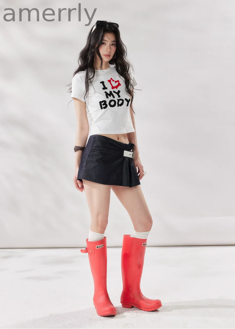 I Love My Body Cropped Tee